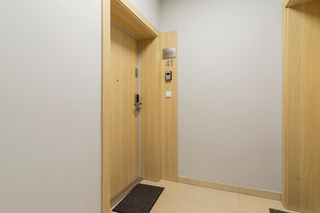 Mogilska Apartments By Renters Prestige Краков Экстерьер фото