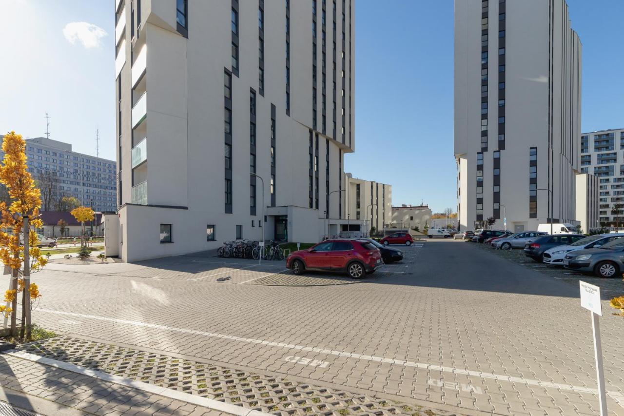 Mogilska Apartments By Renters Prestige Краков Экстерьер фото