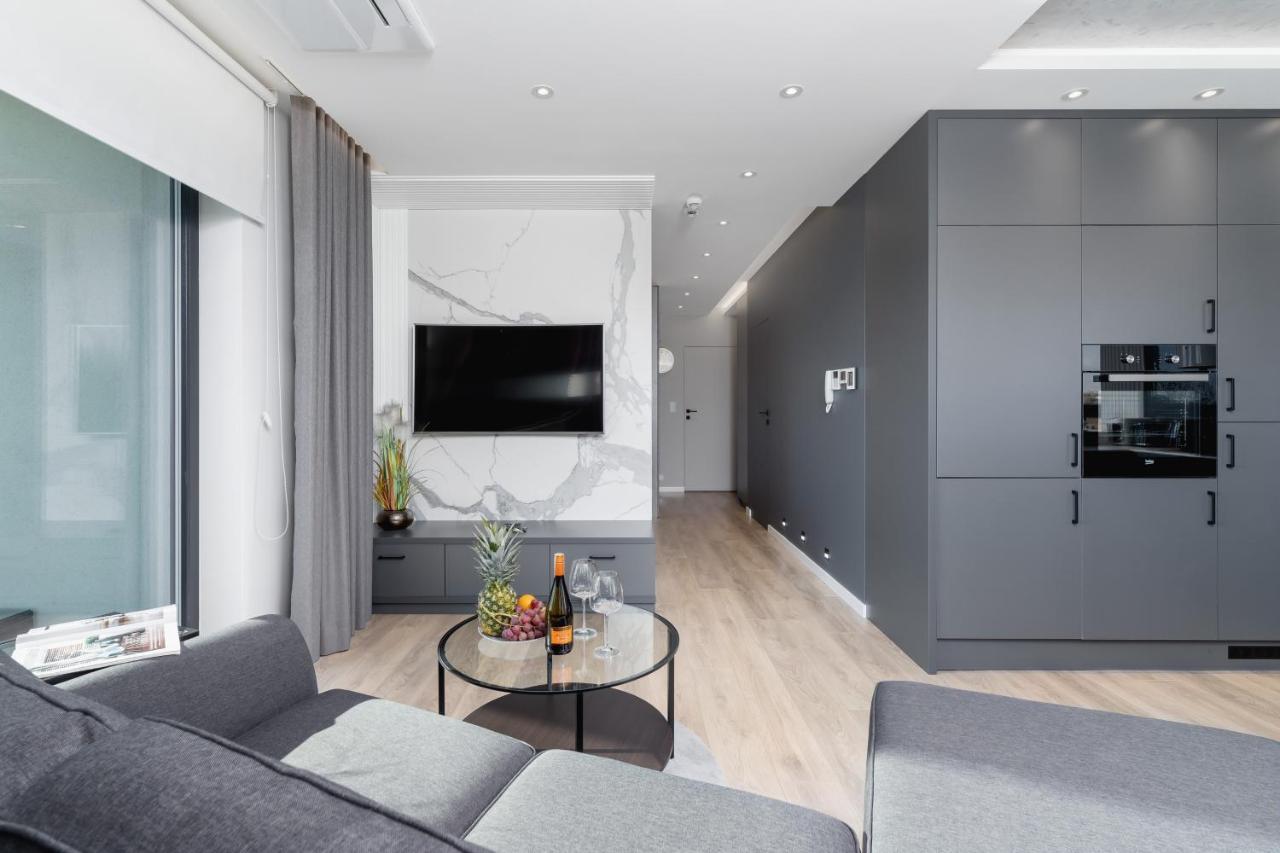 Mogilska Apartments By Renters Prestige Краков Экстерьер фото